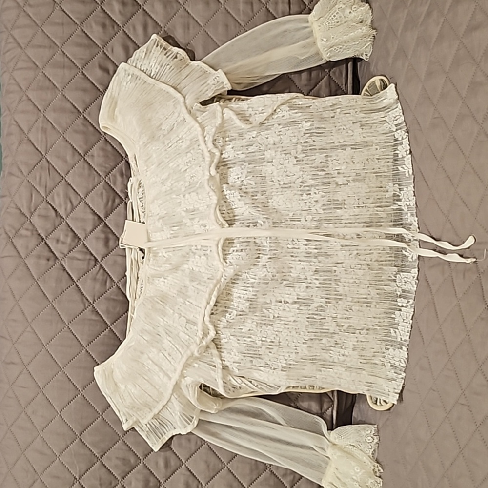 Lulumari Blouse